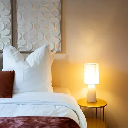 Riviera Cozy In